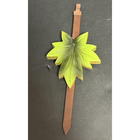 German Wooden Cuckoo Clock Bird Leaf Topper Wooden Pendulum Tested 2 Doors VTG - Picture 5 of 11